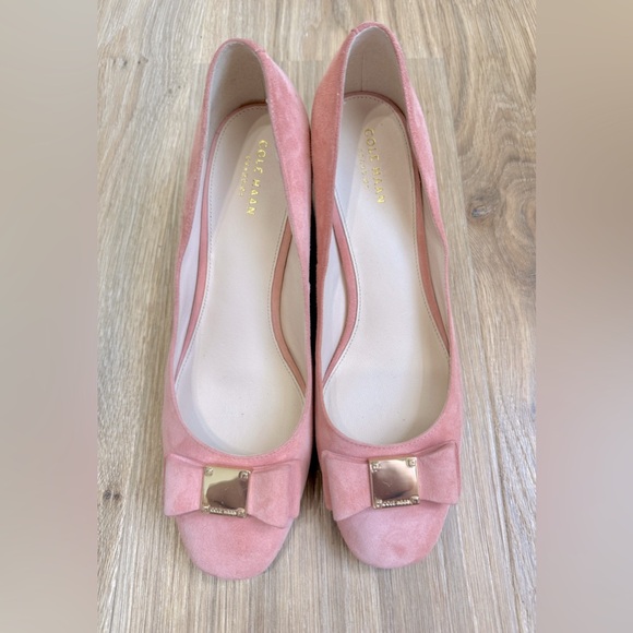 Cole Haan Tali Bow Block-Heel Pumps Pink Suede Size 9B LNC - Picture 1 of 6